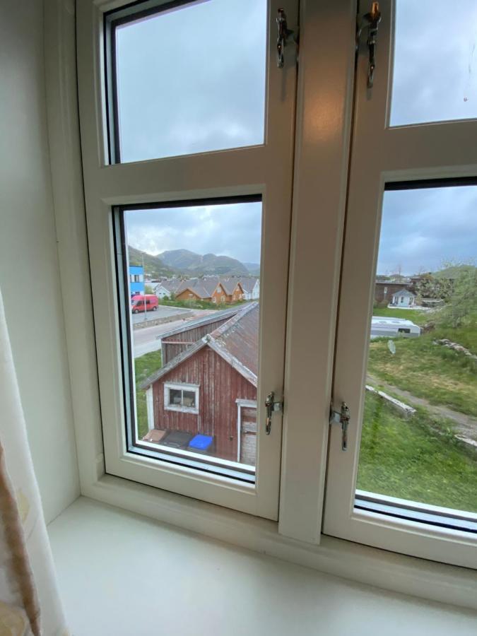 Nordlandshuset "Lottebakken", Ballstad In Lofoten Экстерьер фото