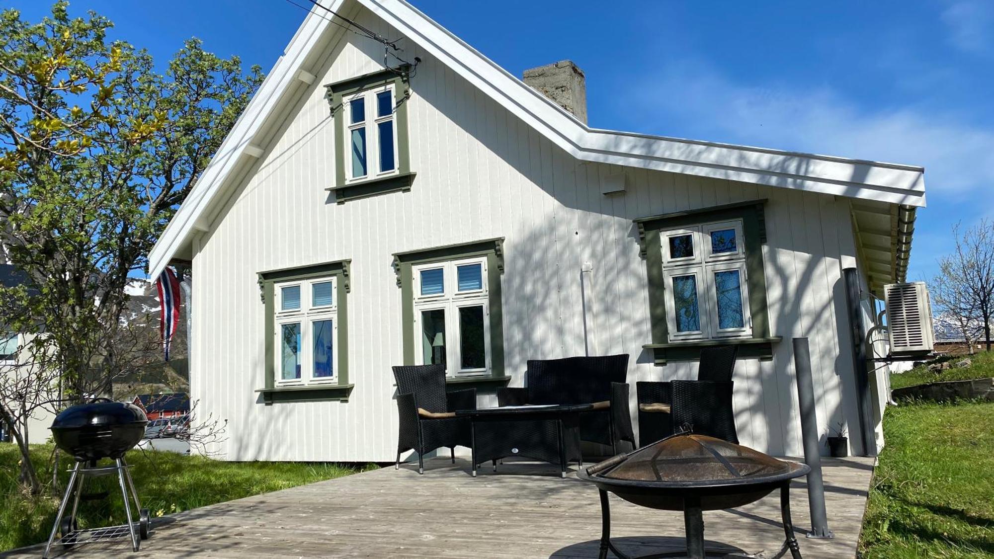 Nordlandshuset "Lottebakken", Ballstad In Lofoten Экстерьер фото